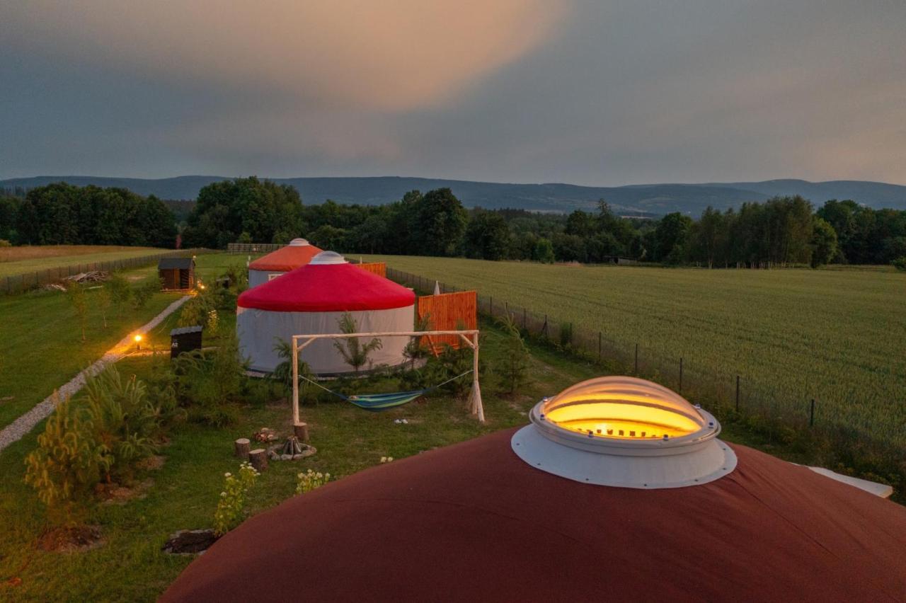 Izera Glamping Adults - Luksusowe Jurty&Spa Gajowka  Ngoại thất bức ảnh