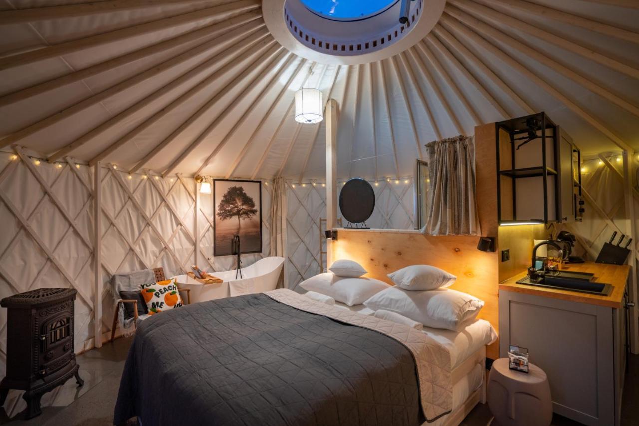 Izera Glamping Adults - Luksusowe Jurty&Spa Gajowka  Ngoại thất bức ảnh