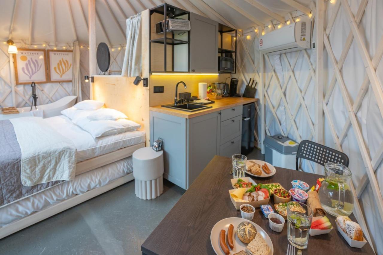 Izera Glamping Adults - Luksusowe Jurty&Spa Gajowka  Ngoại thất bức ảnh