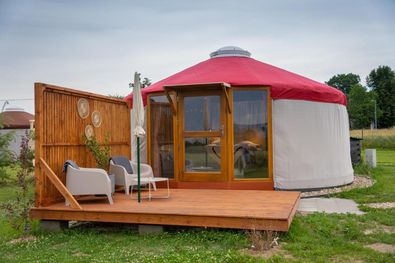 Izera Glamping Adults - Luksusowe Jurty&Spa Gajowka  Ngoại thất bức ảnh