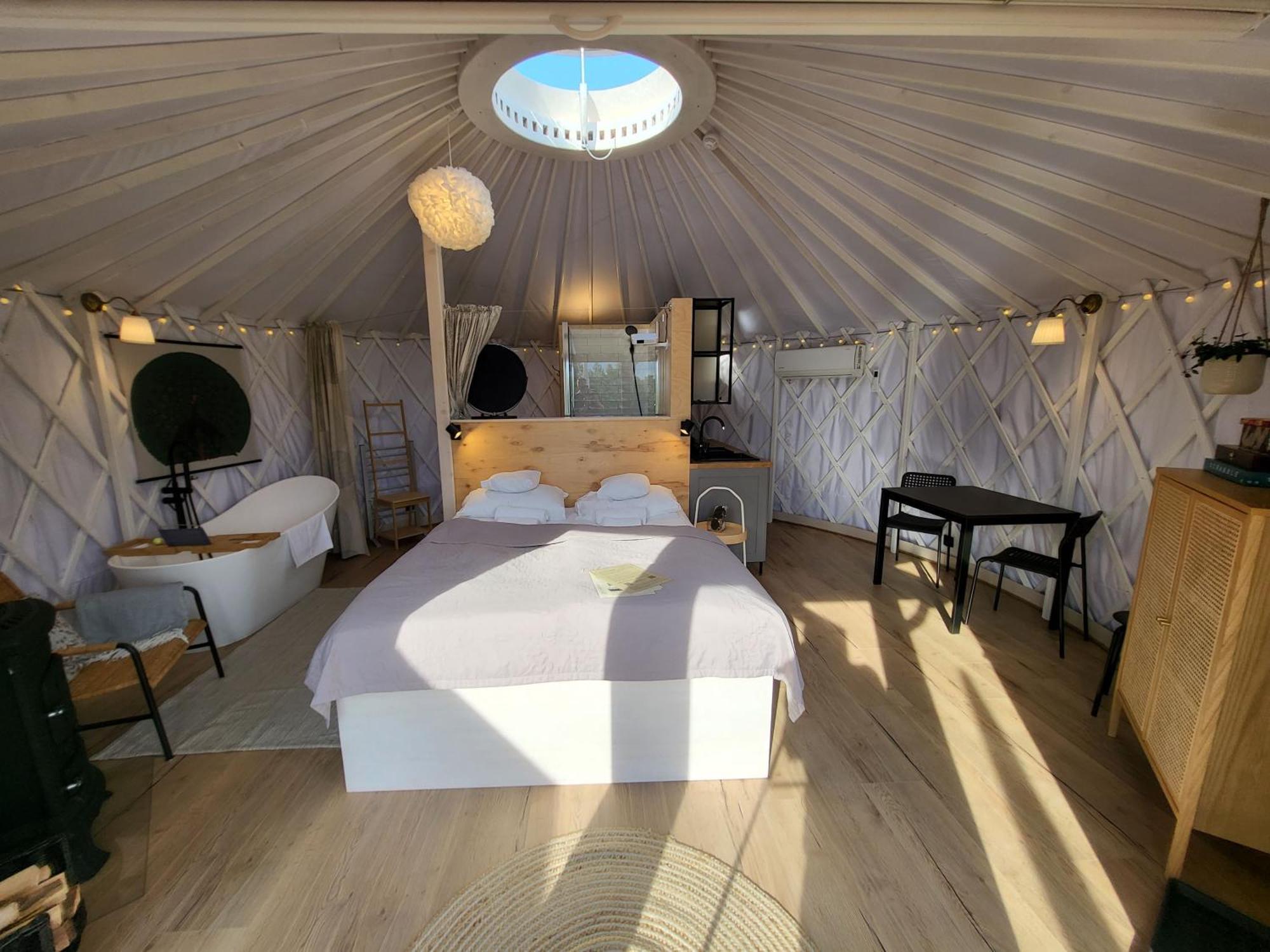 Izera Glamping Adults - Luksusowe Jurty&Spa Gajowka  Ngoại thất bức ảnh
