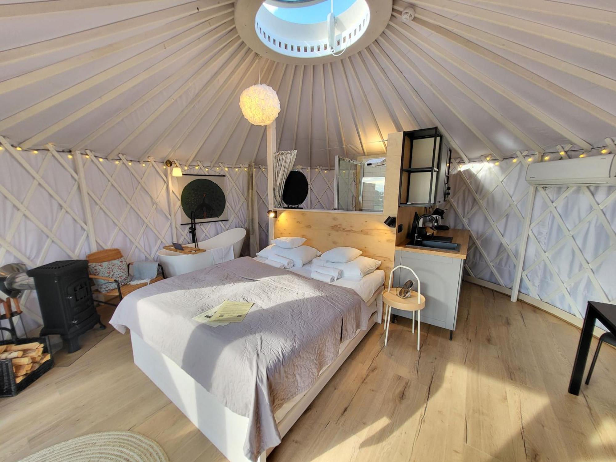 Izera Glamping Adults - Luksusowe Jurty&Spa Gajowka  Ngoại thất bức ảnh