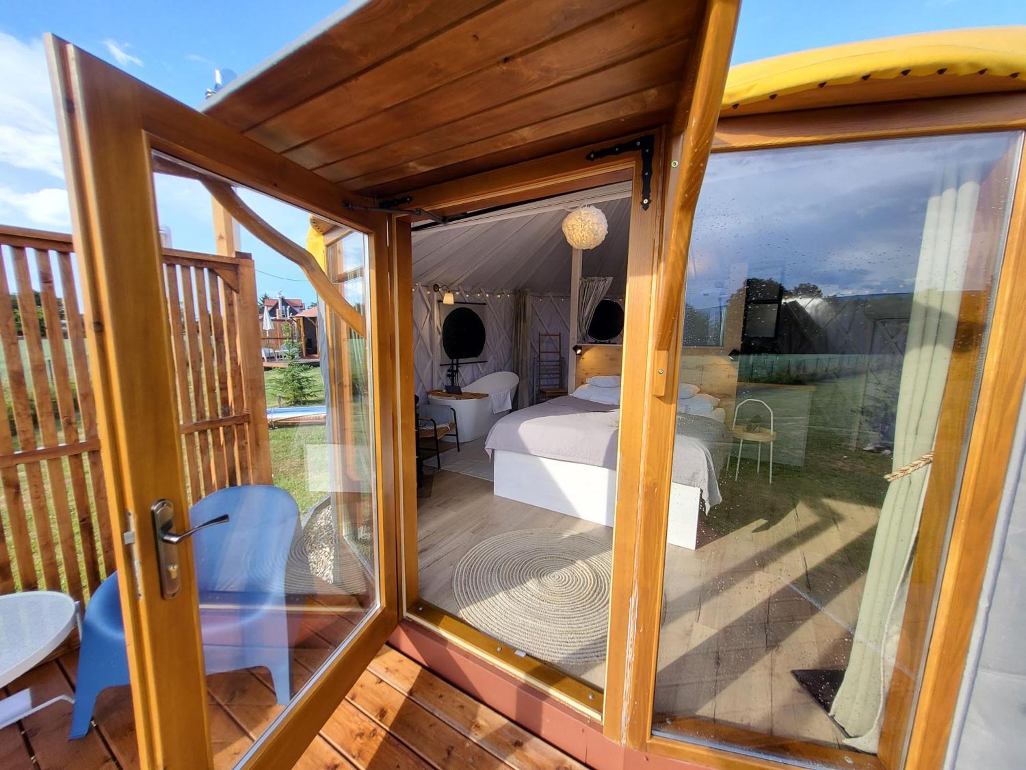 Izera Glamping Adults - Luksusowe Jurty&Spa Gajowka  Ngoại thất bức ảnh